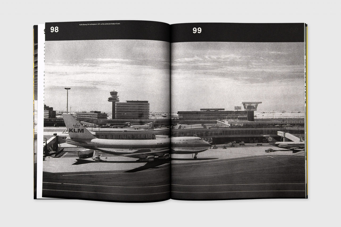 Schiphol: Groundbreaking Airport Design 1967-1975