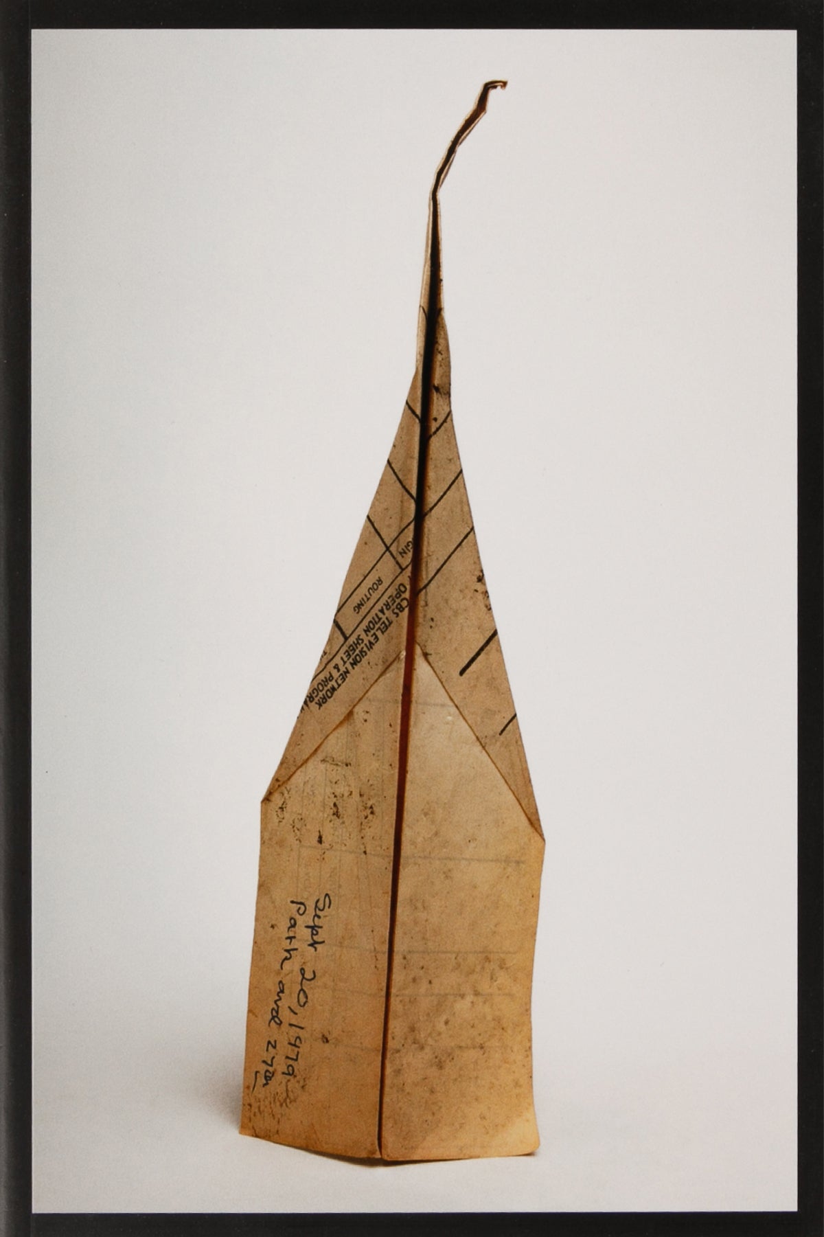 Paper Airplanes: The Collections Of Harry Smith